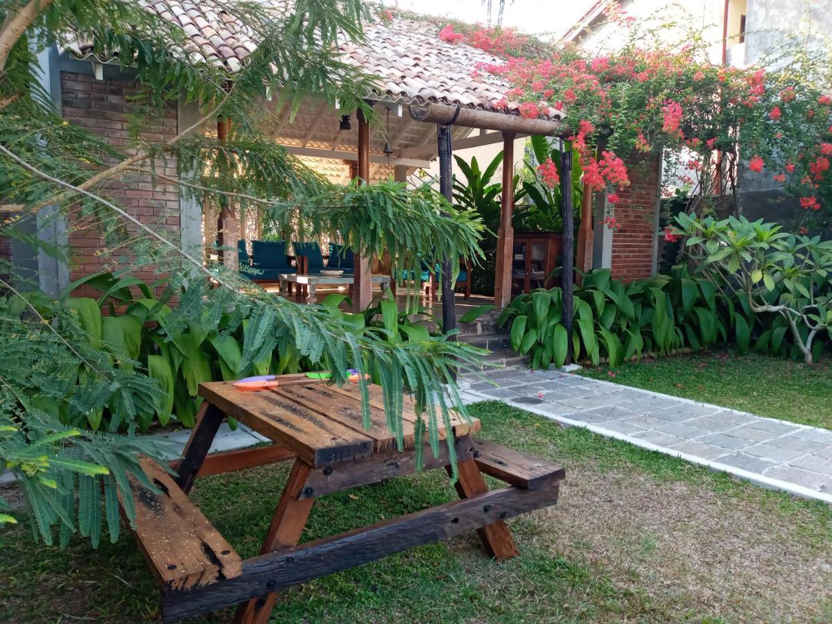 N 34 Otel Mirissa Dış mekan fotoğraf
