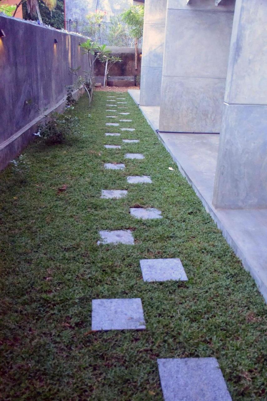 N 34 Otel Mirissa Dış mekan fotoğraf