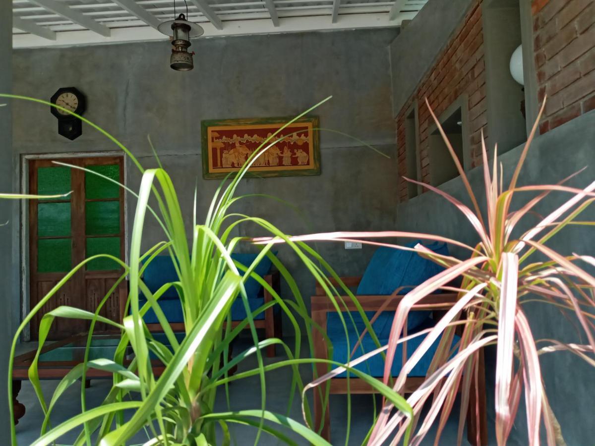 N 34 Otel Mirissa Dış mekan fotoğraf